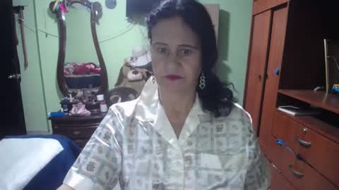 jazmim online show from February 1, 11:43 am