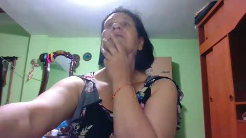 jazmim online show from January 24, 1:36 pm