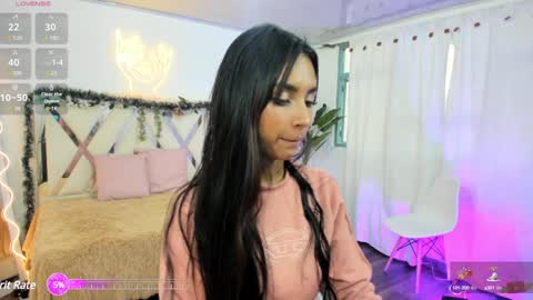 Jazmin  online show from January 4, 7:13 pm