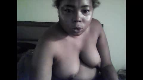 JCCaramelbarbie online show from October 6, 1:00 am