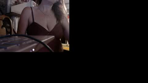 jcharmaine711 online show from April 8, 6:26 am