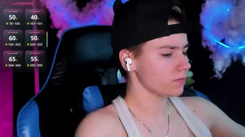 jean_wilsons online show from March 26, 1:24 pm