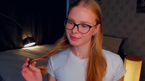 Jenny online show from October 19, 7:54 am