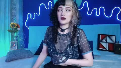 Jean online show from April 29, 7:41 pm