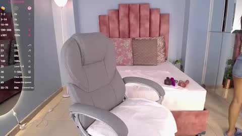 jeinnovemontenegr0 online show from March 3, 12:11 pm