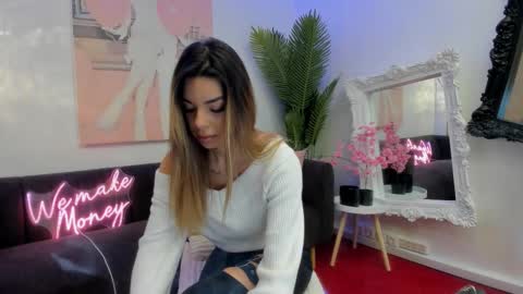 jelly__beanss online show from October 20, 7:28 pm