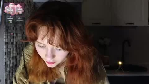 Snapshot of jelly_cherry chatting on January 29, 4:15 am Emily online show from January 29, 4:15 am