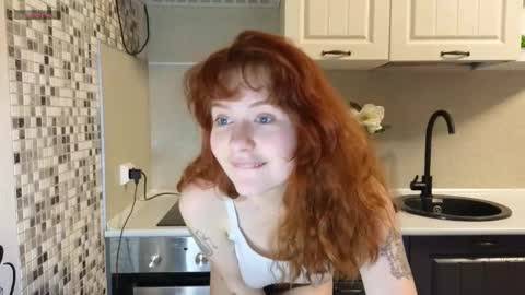 Snapshot of jelly_cherry chatting on January 31, 5:30 am Emily online show from January 31, 5:30 am