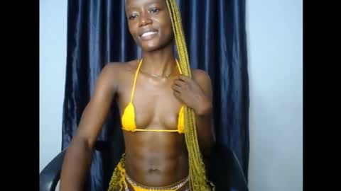 Linda online show from October 10, 7:41 pm