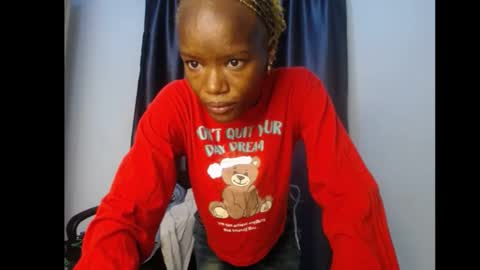 Linda online show from October 26, 6:36 pm