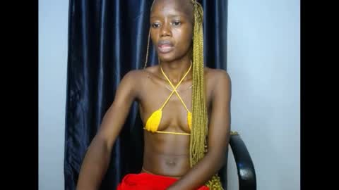 Linda online show from October 19, 11:51 pm