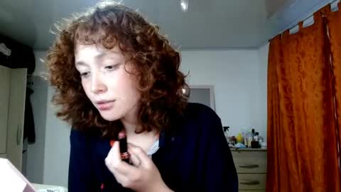 jellyrose online show from April 11, 10:57 pm