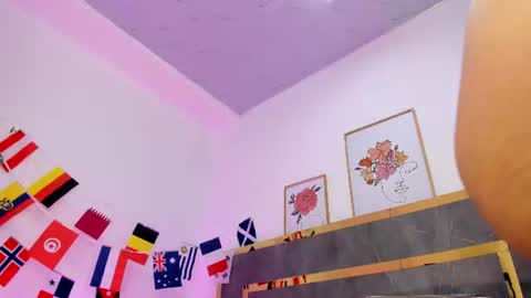 jenifer_lux online show from July 1, 12:04 pm