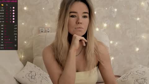 EvaSileZ online show from November 18, 8:59 am