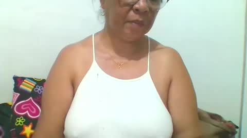 jenky0416 online show from May 6, 1:59 pm