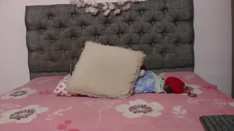 jenna evans online show from April 7, 10:28 am