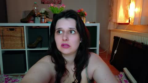 jennasxy19 online show from May 9, 11:29 pm