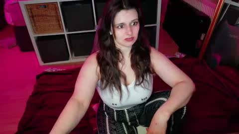 jennasxy19 online show from May 18, 2:12 pm
