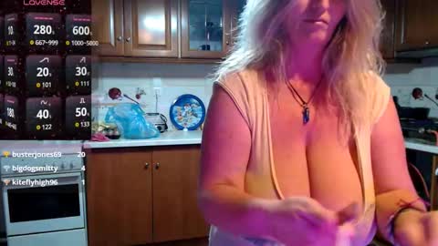 Jenna online show from November 16, 7:47 pm