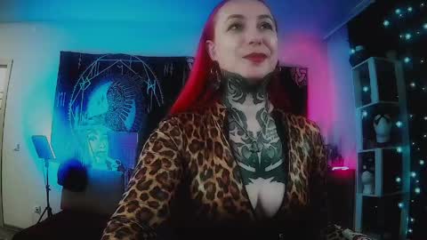 Mrs. Jenna online show from May 14, 1:33 am