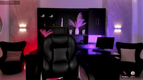 Jenna Olson  online show from October 8, 6:34 pm