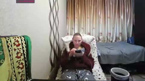 JenniDeep online show from December 14, 12:33 pm