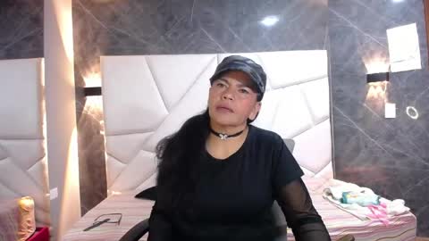 Jennifer online show from May 16, 2:14 am