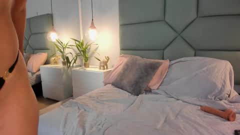 jennifer_garciia online show from January 6, 8:45 pm