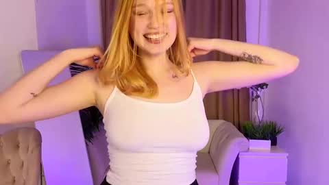 Jennifer online show from May 8, 9:56 am