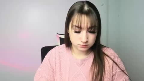 Jennifer online show from December 15, 6:40 am