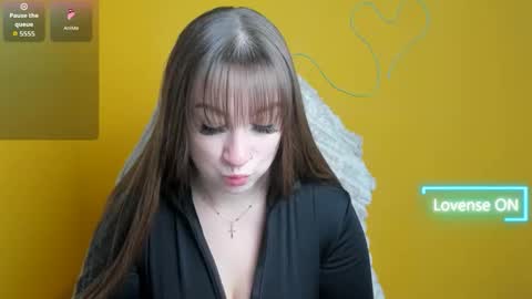 Jennifer online show from November 19, 12:16 pm