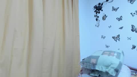 jenniferloveyou online show from January 14, 11:21 pm