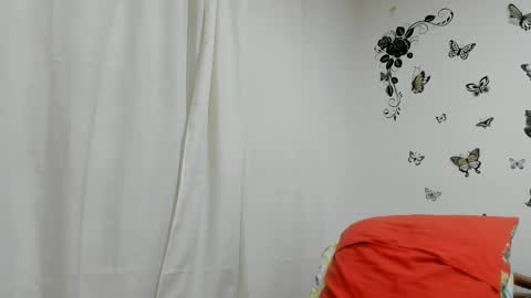 jenniferloveyou online show from February 10, 8:10 pm