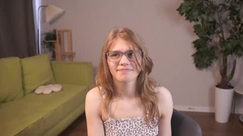 Sofia  online show from May 21, 7:28 am