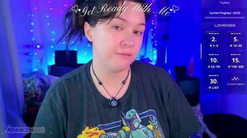 Jenn online show from February 20, 3:13 pm