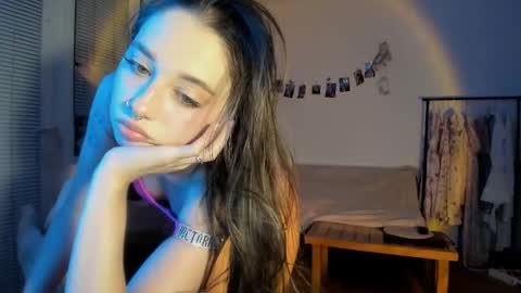 Jennifer Jenny Darling   online show from September 21, 6:39 pm