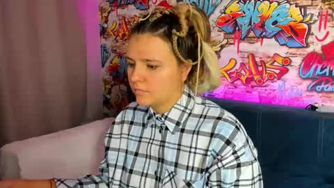 Jenny online show from November 3, 1:09 am