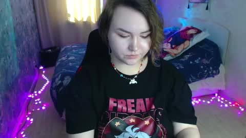 Jenny online show from March 31, 5:07 am