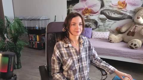 Snapshot of jennycutey chatting on January 13, 3:23 am jennycutey online show from January 13, 3:23 am