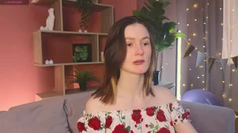 jennyfer_me online show from May 10, 12:29 pm