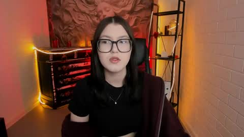 JENNY online show from April 22, 5:15 am