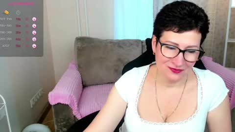 Jenny online show from May 17, 10:36 am