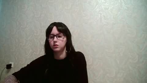 JennyOlset online show from August 10, 4:27 am