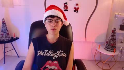 jero harper1 online show from December 18, 5:18 pm