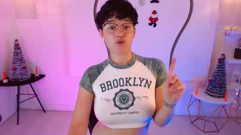 jero harper1 online show from December 17, 4:22 pm