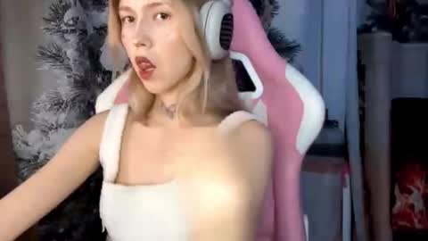 jerrienyhan online show from November 29, 2:54 pm