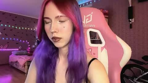 jerrienyhan online show from December 21, 2:21 pm