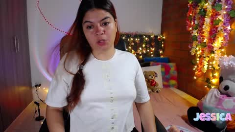 Jessi online show from December 16, 7:32 pm