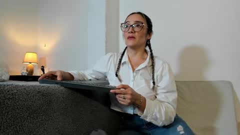 jessica herreraToday I will be your devil and you my victim online show from January 7, 11:14 pm