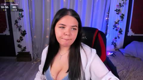 Jess online show from October 4, 3:49 pm